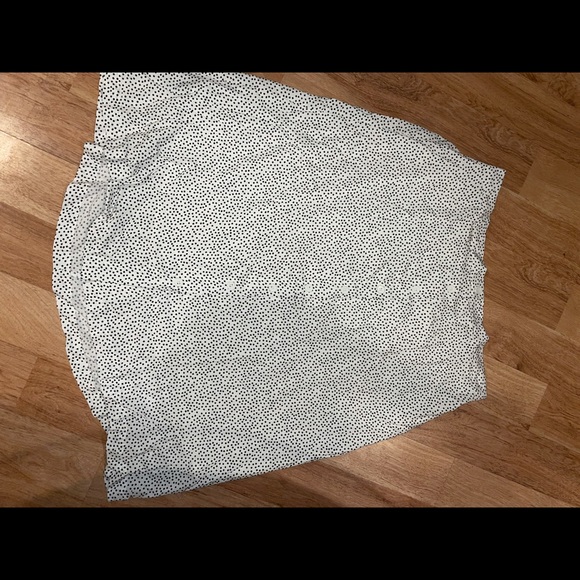 Old navy polka dot skirt - Picture 3 of 6